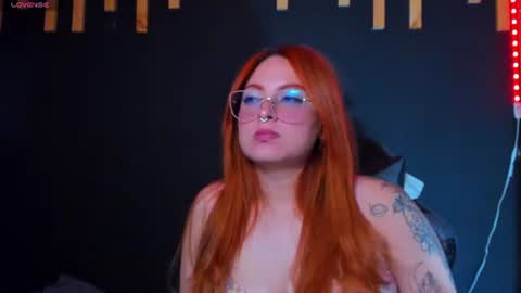 hot izys online show from July 19, 6:48 am
