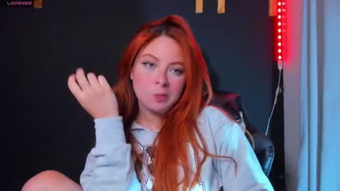 hot izys online show from July 25, 7:34 am