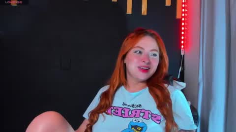 hot izys online show from July 30, 9:27 am