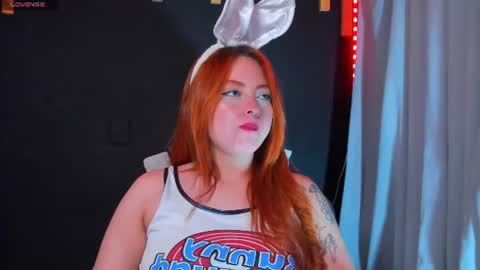 hot izys online show from July 31, 7:36 am