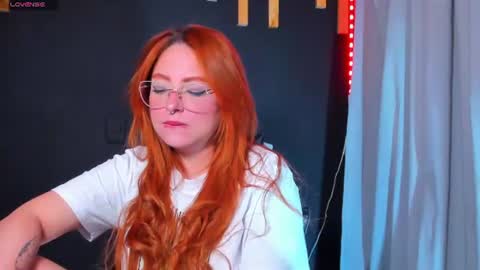 hot izys online show from August 1, 7:36 am