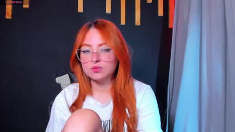 hot izys online show from August 1, 9:48 am