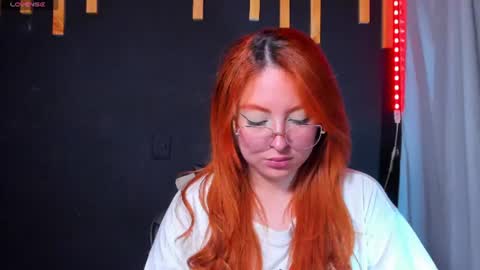 hot izys online show from August 3, 7:59 am