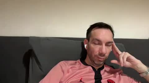 James online show from August 14, 8:12 pm