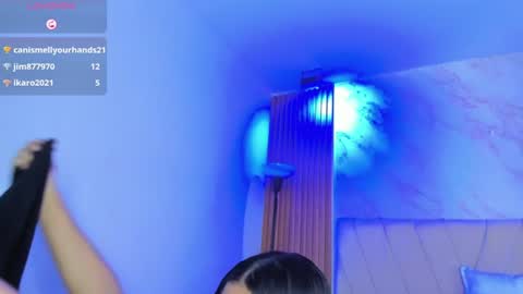 j_belle_ online show from August 5, 2:20 am