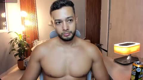 Calix  Independient model Insta and twt Calixsnake online show from July 24, 10:24 pm