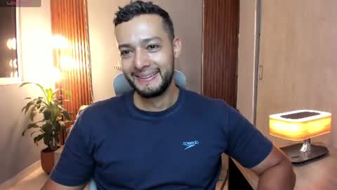 Calix  Independient model Insta and twt Calixsnake online show from July 25, 11:42 pm