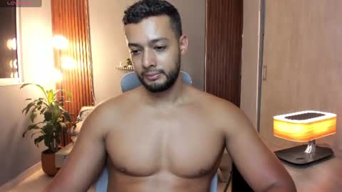 Calix  Independient model Insta and twt Calixsnake online show from July 26, 1:54 am