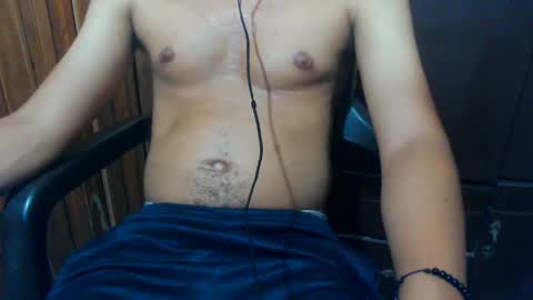 j_castello online show from May 25, 2:24 am