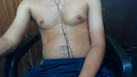 j_castello online show from May 26, 4:24 am