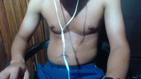 j_castello online show from August 5, 8:40 pm
