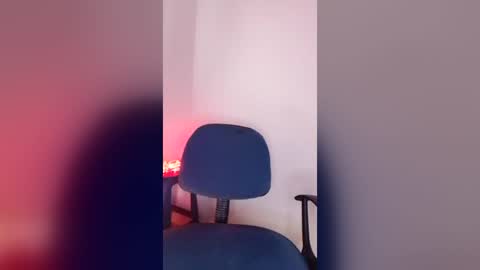 j_erick_ online show from August 12, 6:54 pm