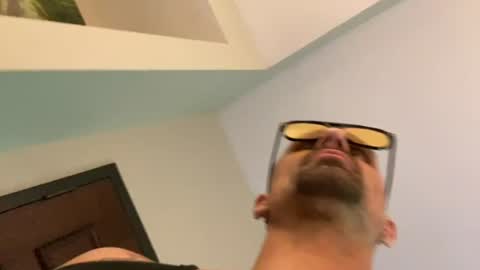 j_sqared4828 online show from August 6, 11:15 pm