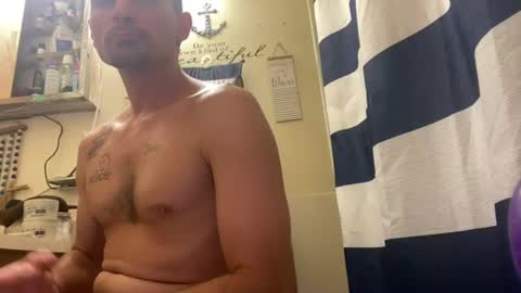 j_sqared4828 online show from August 11, 7:43 am