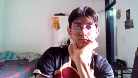 j_t2005 online show from August 15, 1:15 pm
