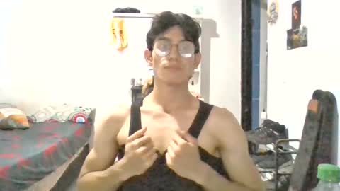 j_t2005 online show from August 18, 4:18 am