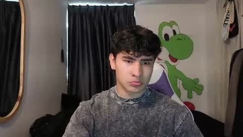 Noah  Tyler online show from August 5, 9:46 pm