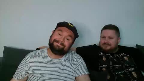 ja_couple online show from April 22, 9:07 pm