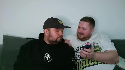 ja_couple online show from April 30, 7:28 pm