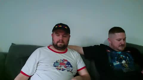ja_couple online show from May 4, 6:53 pm