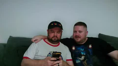 ja_couple online show from May 4, 7:59 pm