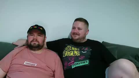 ja_couple online show from May 8, 7:38 pm