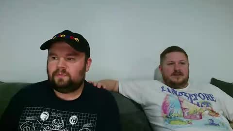 ja_couple online show from May 15, 6:41 pm