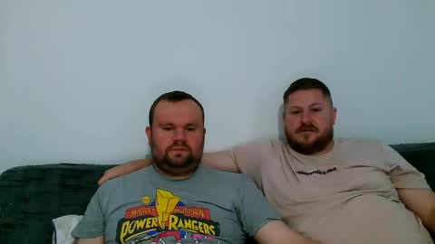 ja_couple online show from May 31, 7:05 pm