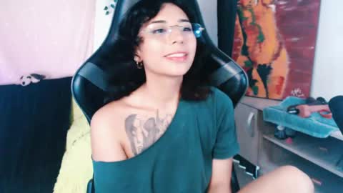 Jade online show from July 30, 12:12 pm