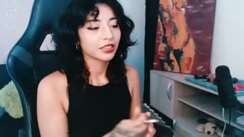 Jade online show from August 3, 7:43 pm