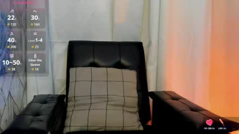 Jade West online show from August 7, 10:48 am