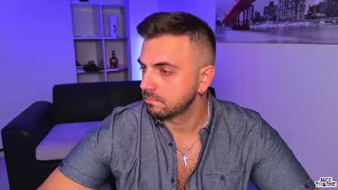 Jace online show from August 4, 9:06 am