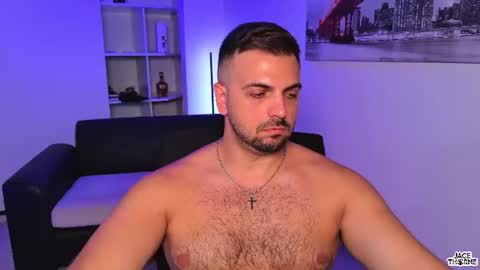 Jace online show from August 4, 10:12 am