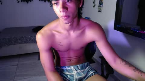 jack160724 online show from May 2, 8:46 pm