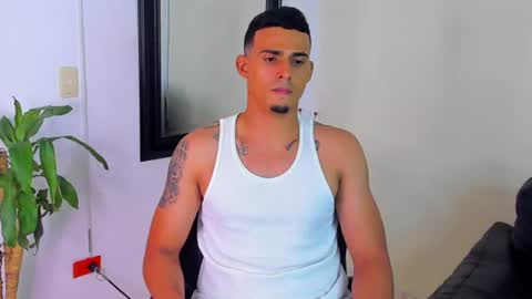 jack__scott online show from August 11, 5:31 am