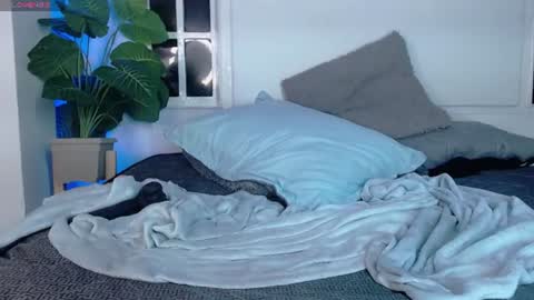 JACK TOMAS online show from August 13, 2:58 am