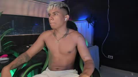 JACK CASTELL online show from July 23, 2:47 am