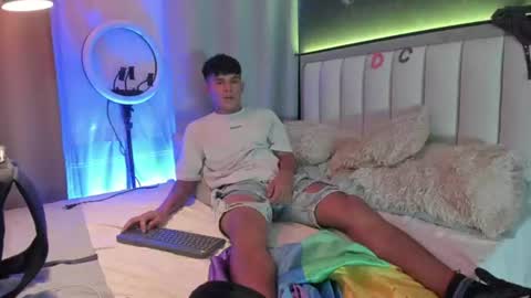JACK CASTELL online show from August 10, 4:52 pm