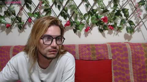 Jack and Emily online show from May 1, 11:53 pm