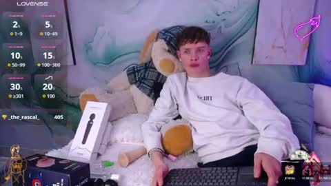 JACK  online show from August 9, 7:04 pm