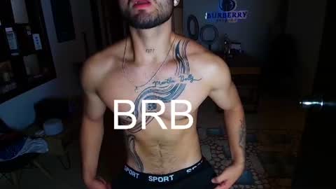    online show from August 6, 4:39 pm
