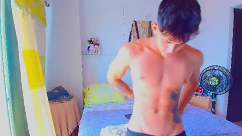 jack_krimmer online show from August 7, 5:46 pm