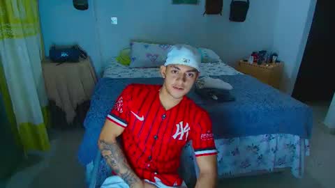 jack_krimmer online show from August 14, 12:25 am