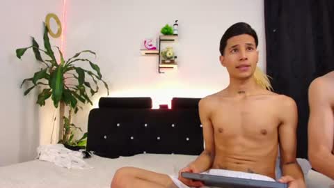jack_lover1724 online show from July 17, 1:05 am