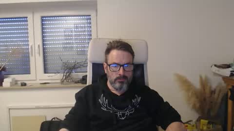 jackbauer9999 online show from April 2, 4:37 pm