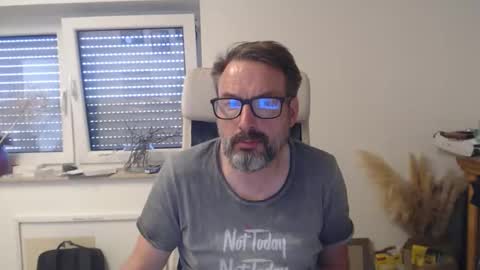jackbauer9999 online show from May 25, 1:35 pm