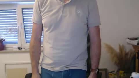jackbauer9999 online show from June 26, 11:24 am