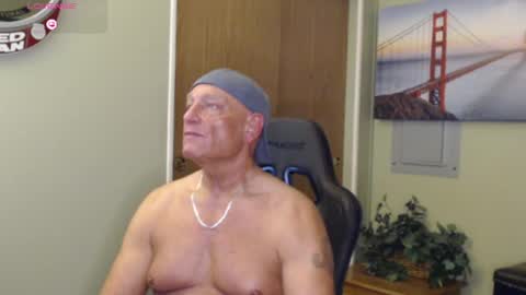 Michael online show from April 26, 2:18 am