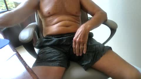 jackit0420 online show from August 4, 7:00 pm