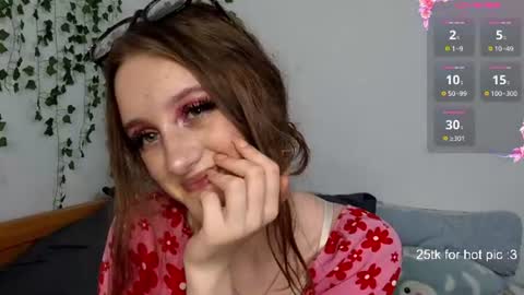 Lisa online show from July 22, 4:53 pm